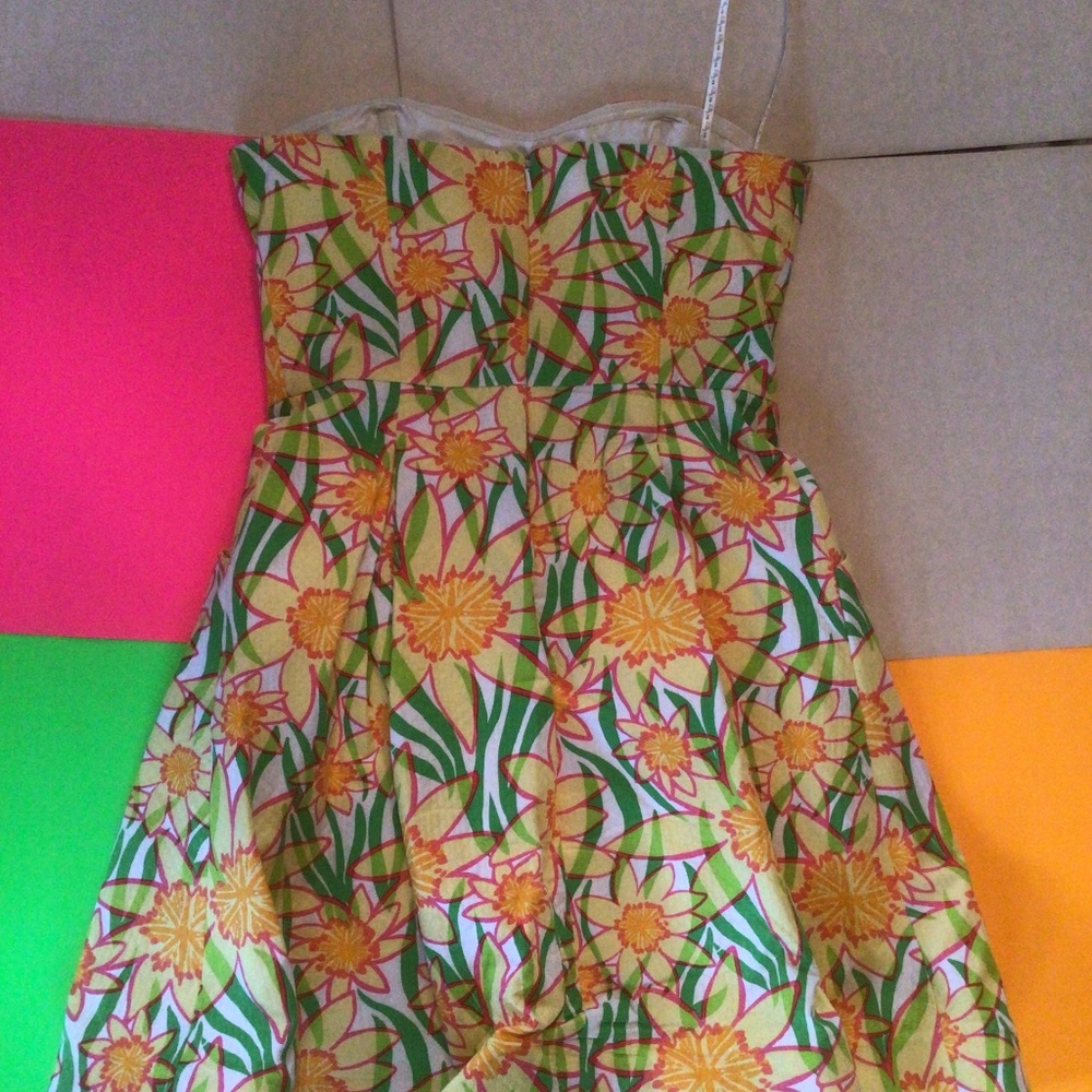 Lilly Pulitzer floral dress, size 6